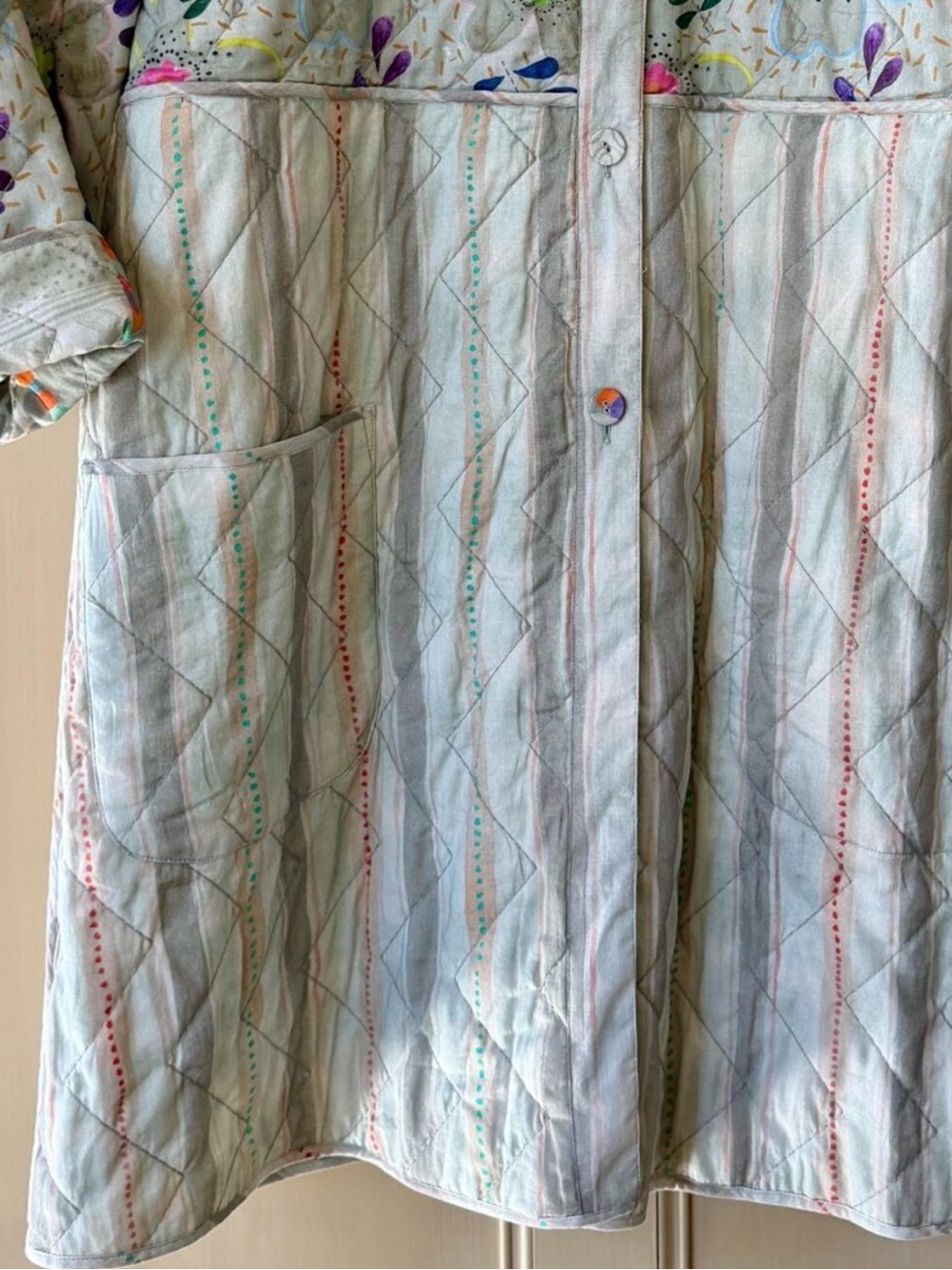 NWT Gudrun Sjoden WARM Quilted, REVERSIBLE Blue/Grey Floral Coat w Multicolor - Picture 3 of 13